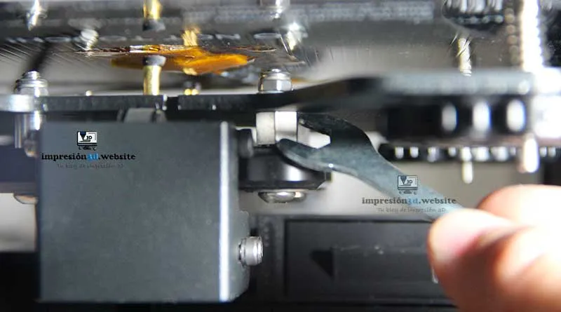 Como hacer mantenimiento a una impresora 3D - Tuercas hexentricas